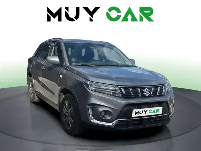 Usado Suzuki Vitara GLX 129 CV (94 kW) 2023 Gris SUV