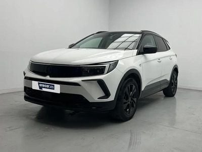 Używany Opel Grandland X GS Line 225 KM (165 kW) 2022 Biały SUV