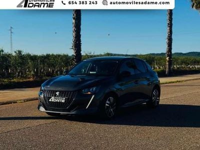 Usado Peugeot 208 Allure 102 CV (75 kW) 2023 Gris Utilitario