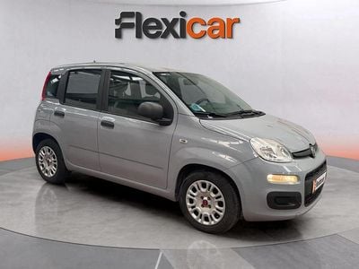 Usado Fiat Panda 71 CV (52 kW) 2022 Gris Utilitario