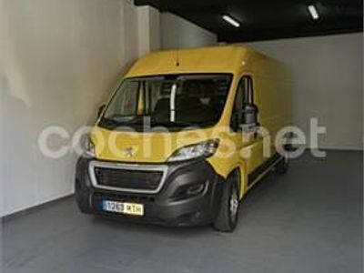 Usado Peugeot Boxer 120 CV (88 kW) 2012 Amarillo Van