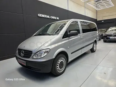 Usado Mercedes Viano 163 CV (119 kW) 2011 Gris / plata Monovolumen