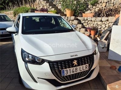 Usado Peugeot 208 Active 75 CV (55 kW) 2020 Blanco Utilitario