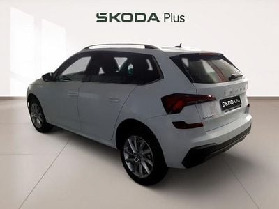 Usado Skoda Kamiq Selection 115 CV (84 kW) 2024 Blanco SUV