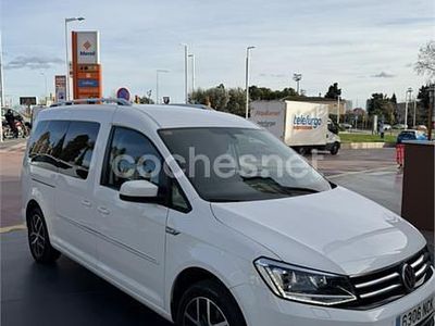 Usado VW Caddy Maxi Comfortline 150 CV (110 kW) 2018 Blanco Monovolumen
