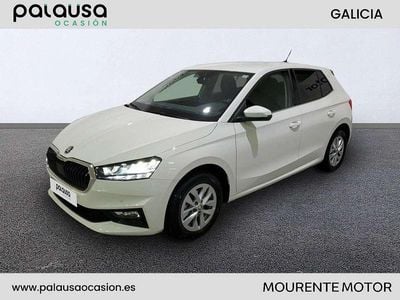 Usado Skoda Fabia Selection 95 CV (69 kW) 2024 Blanco Utilitario
