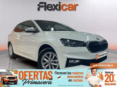 Usado Skoda Fabia Selection 95 CV (69 kW) 2024 Blanco Berlina