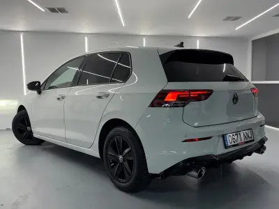 Usado VW Golf VIII Style 130 CV (95 kW) 2021 Blanco Berlina