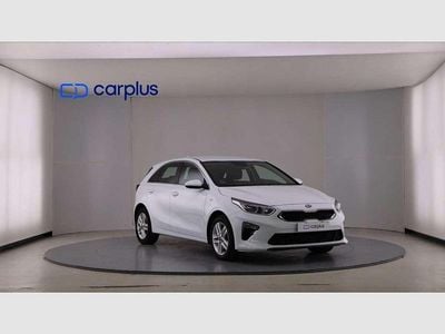 Usado Kia Ceed 136 CV (100 kW) 2021 Blanco Utilitario