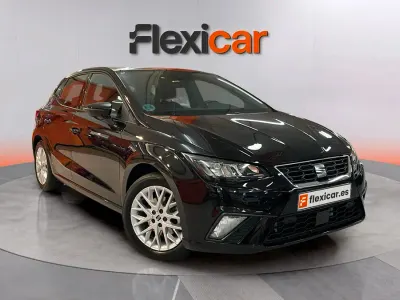 Usado Seat Ibiza FR 116 HP (85 kW) 2024 Preto Citadino