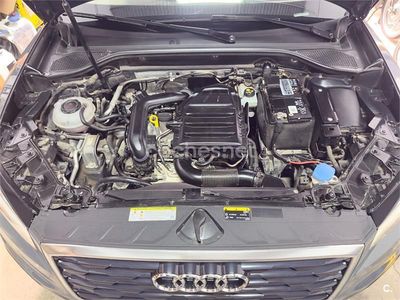 Usado Audi Q2 Sport 116 CV (85 kW) 2019 Gris / plata SUV