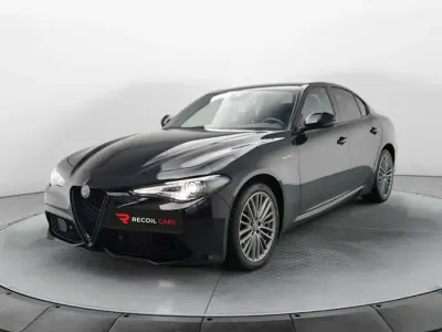 Usado Alfa Romeo Giulia Veloce 209 CV (153 kW) 2022 Negro Berlina