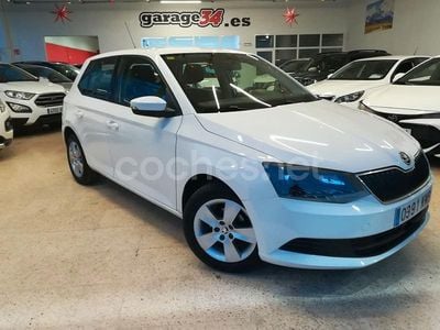 Blanco Usado 2018 Skoda Fabia Ambition Berlina | 10.900 € (Precio justo)