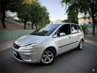 Usado Ford C-MAX Ghia 115 CV (84 kW) 2009 Gris / plata Monovolumen