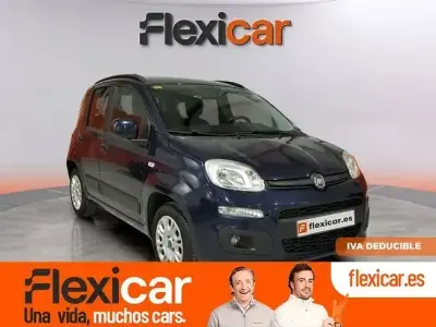Begagnad Fiat Panda Lounge 69 HK (50 kW) 2020 Blå Sedan