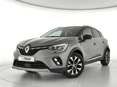 Gris Usado 2023 Renault Captur Techno SUV | 19.900 € (Precio justo)