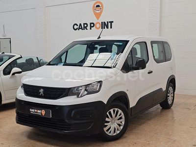 Usado Peugeot Rifter Active 100 CV (73 kW) 2021 Blanco Monovolumen
