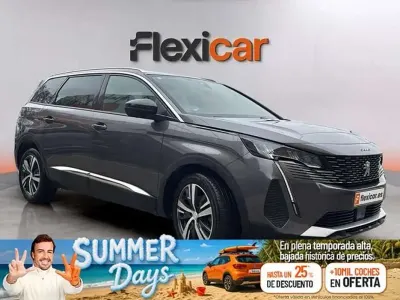 Usado Peugeot 5008 Allure 131 CV (96 kW) 2024 Gris SUV