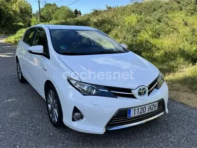Usado Toyota Auris Hybrid