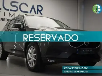 Usado Volvo XC60 Momentum 197 CV (144 kW) 2021 Gris SUV