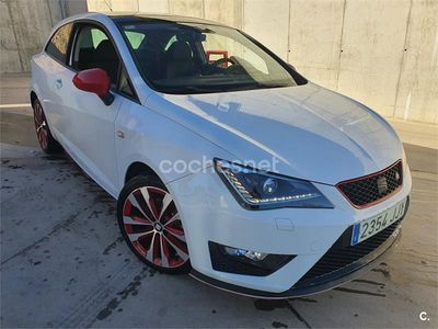 Usado Seat Ibiza SC FR 105 CV (77 kW) 2015 Blanco Utilitario