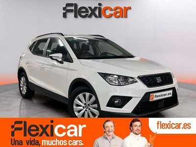 Usado Seat Arona Ecomotive 115 CV (84 kW) 2018 Blanco SUV