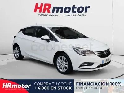 Usado Opel Astra Business 110 CV (80 kW) 2017 Blanco Berlina