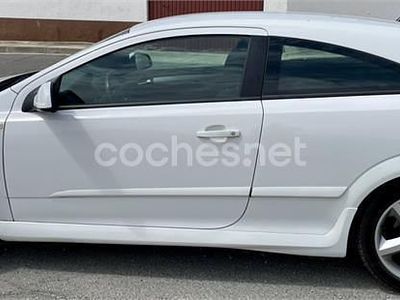 Opel Astra GTC