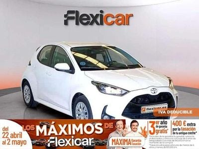 Begagnad Toyota Yaris Business Edition 72 HK (52 kW) 2022 Vit Halvkombi