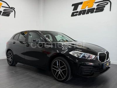 Usado BMW 118 140 CV (102 kW) 2020 Negro Utilitario