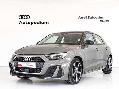 Usado Audi A1 Sportback 116 CV (85 kW) 2025 Gris Utilitario