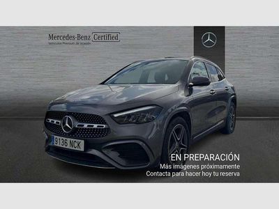Usado Mercedes GLA200 163 CV (119 kW) 2025 Gris SUV