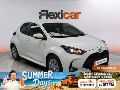 Usado Toyota Yaris Active 116 CV (85 kW) 2023 Blanco Utilitario