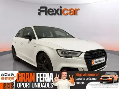 Usado Audi A3 Sportback 150 CV (110 kW) 2018 Blanco Utilitario