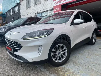 Usado Ford Kuga ST-Line 120 CV (88 kW) 2020 Blanco SUV