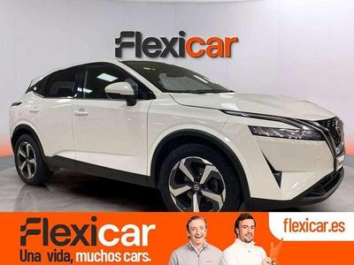 Usado Nissan Qashqai Tekna 158 CV (116 kW) 2022 Blanco SUV