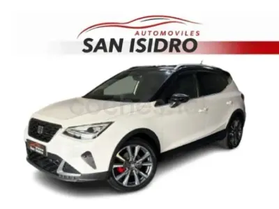 Usado Seat Arona FR 115 CV (84 kW) 2025 Blanco SUV
