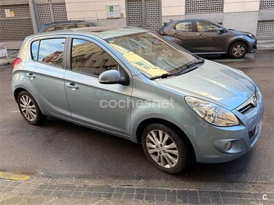 Azul Usado 2010 Hyundai i20 GLS Berlina | 5000 € (Precio justo)