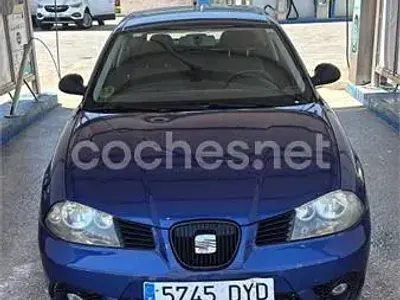 Usado Seat Ibiza Reference 75 CV (55 kW) 2006 Azul Utilitario