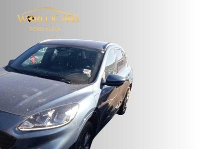 Usado Ford Kuga ST-Line 225 CV (165 kW) 2022 Gris / plata SUV