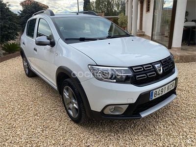 Blanco Usado 2018 Dacia Sandero Stepway Berlina | 9200 € (Precio justo)
