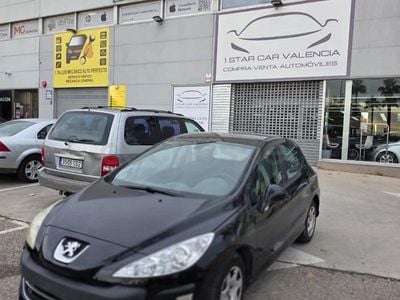 Usado Peugeot 308 110 CV (80 kW) 2008 Negro Berlina