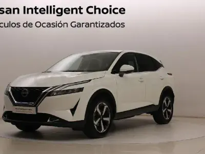 Usado Nissan Qashqai N-Connecta 158 CV (116 kW) 2023 Sapporo white SUV