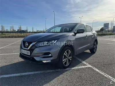 Usado Nissan Qashqai Tekna 115 CV (84 kW) 2018 Gris / plata SUV