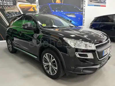Usado Peugeot 4008 Crossway 150 CV (110 kW) 2015 Negro SUV