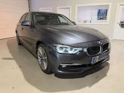 Usado BMW 325 Comfort Edition 224 CV (164 kW) 2017 Gris / plata Berlina