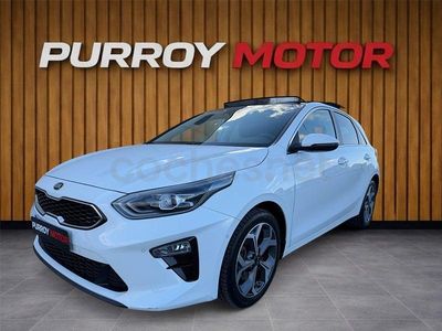 Usado Kia Ceed 136 CV (100 kW) 2021 Blanco Utilitario