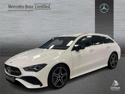 Usado Mercedes CLA200 Shooting Brake 150 CV (110 kW) 2024 Familiar