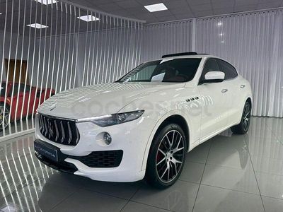 Usado Maserati Levante 275 CV (202 kW) 2018 Blanco SUV