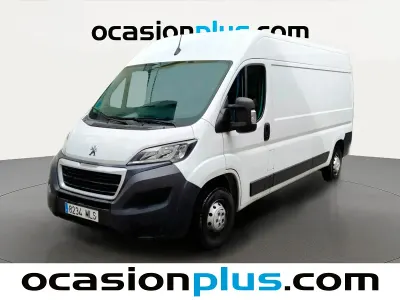 Begagnad Peugeot Boxer S 140 HK (102 kW) 2023 Vit Van